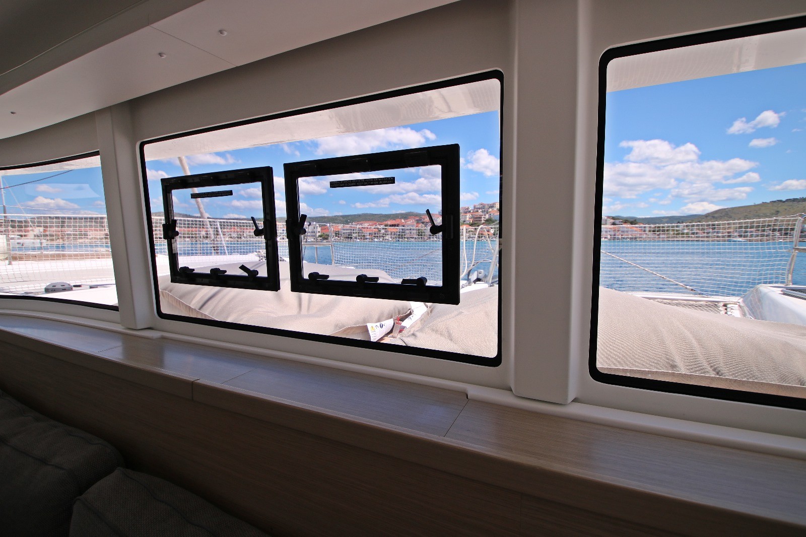 Lagoon 42 OW, Sailing Breeze | Yachtcharter Kroatien