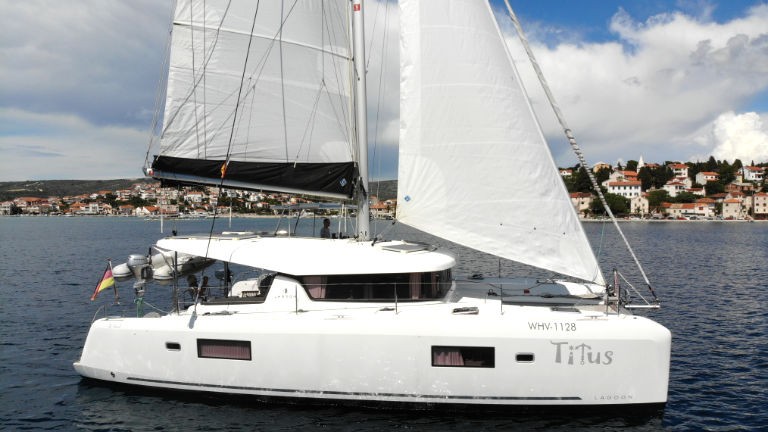 Lagoon 42 OW, Titus | Yacht Charter Croatia