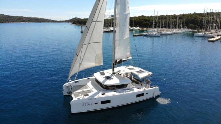 Lagoon 42 OW, Titus | Yacht Charter Croatia