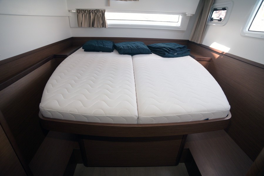 Lagoon 42, DREMMWEL  | Yacht Charter Croatia