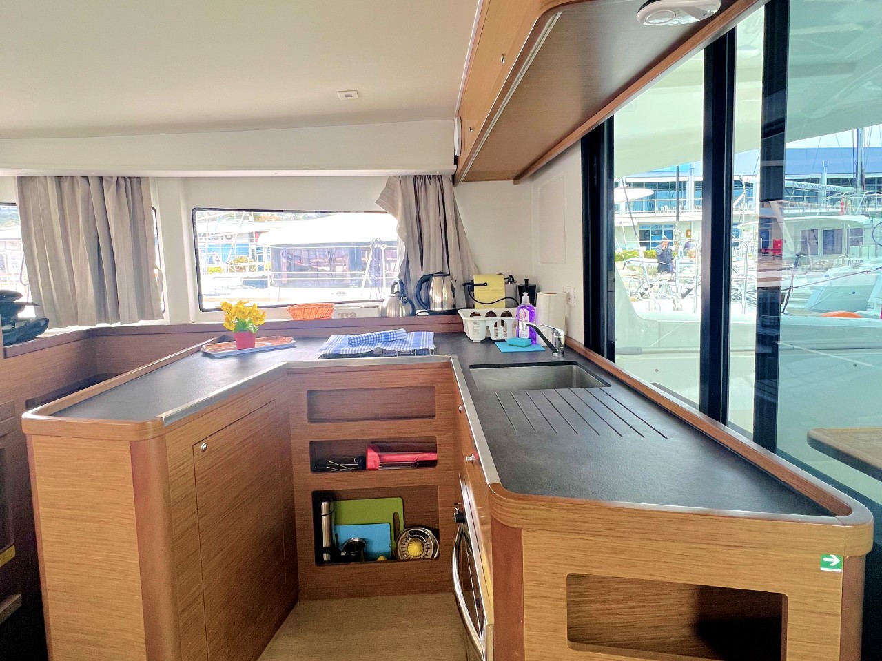 Lagoon 42, Kobukson | Yacht Charter Croatia