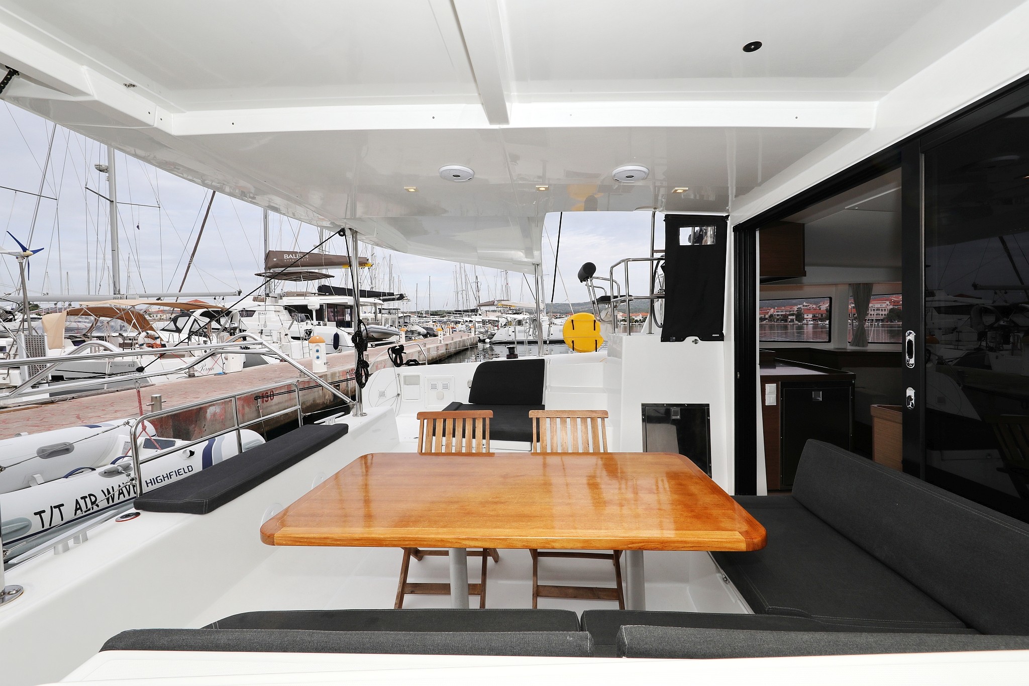 Lagoon 42, Air Wave | Yacht Charter Croatia