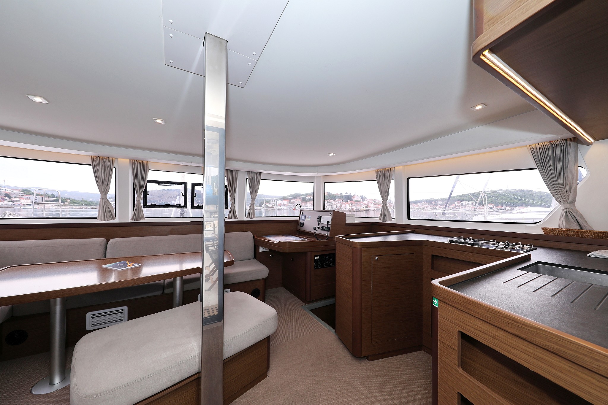 Lagoon 42, Air Wave | Yacht Charter Croatia