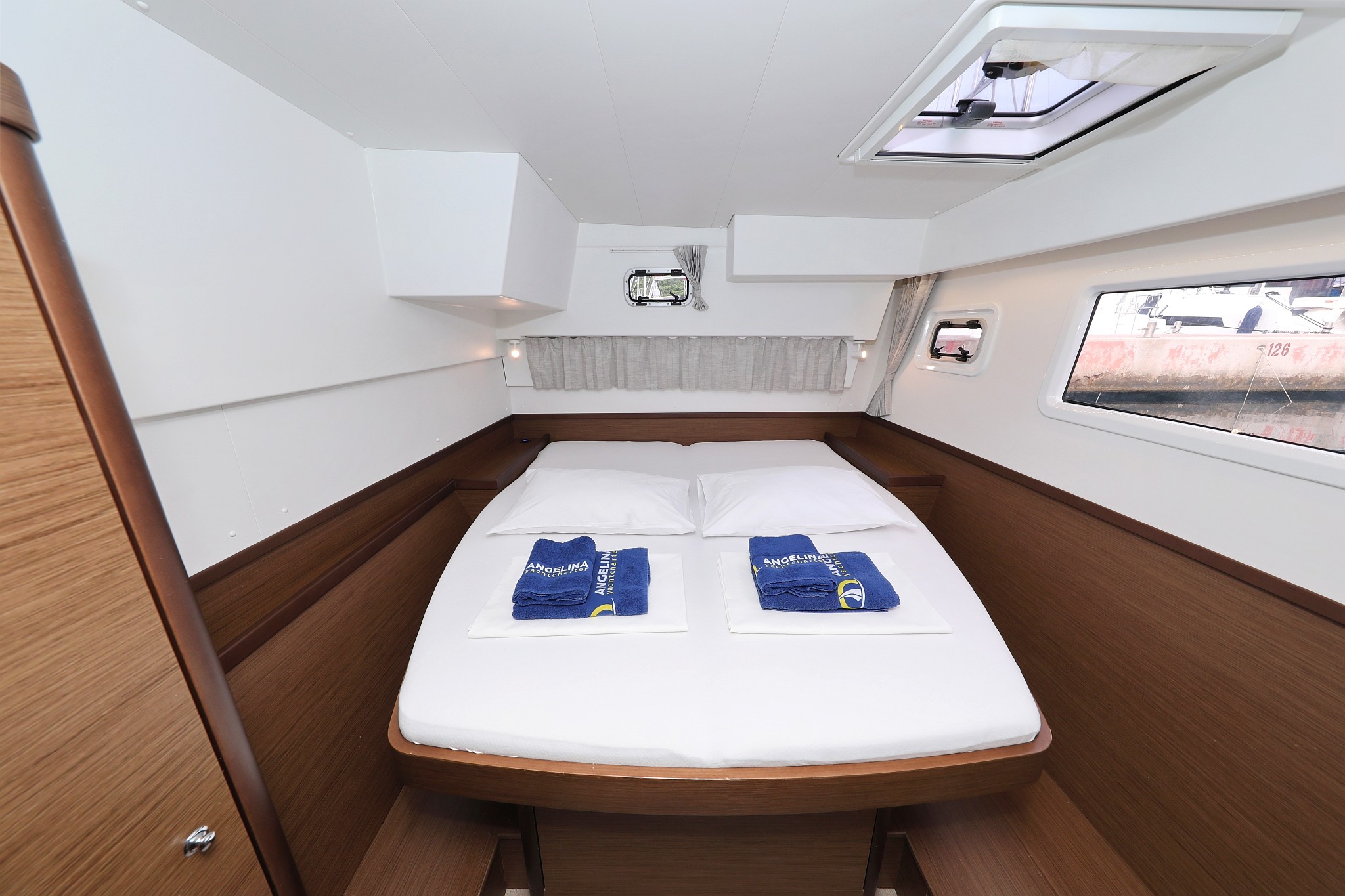 Lagoon 42, Best Friends I | Yacht Charter Croatia