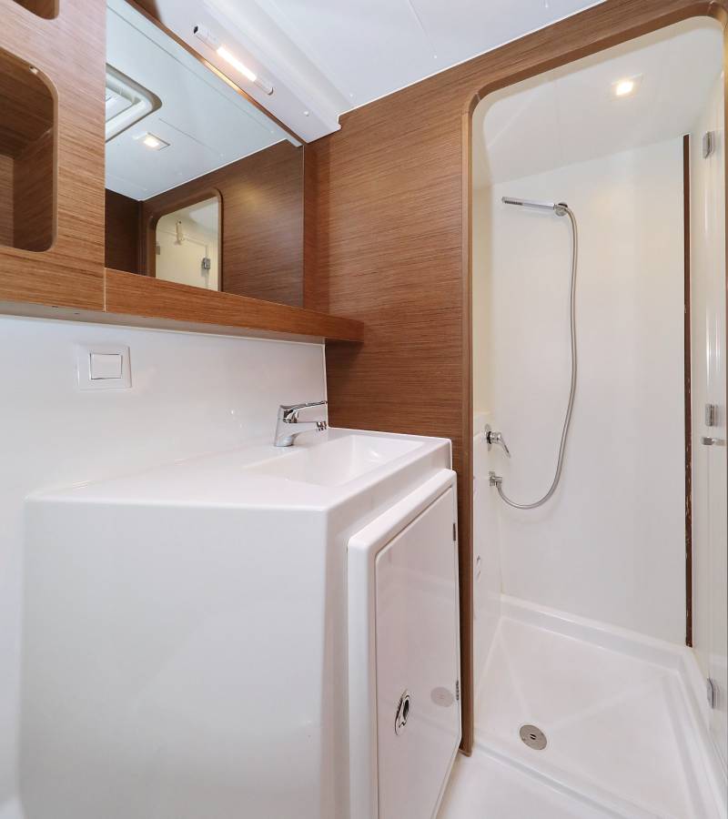 Lagoon 42, Sophie | Yachtcharter Kroatien