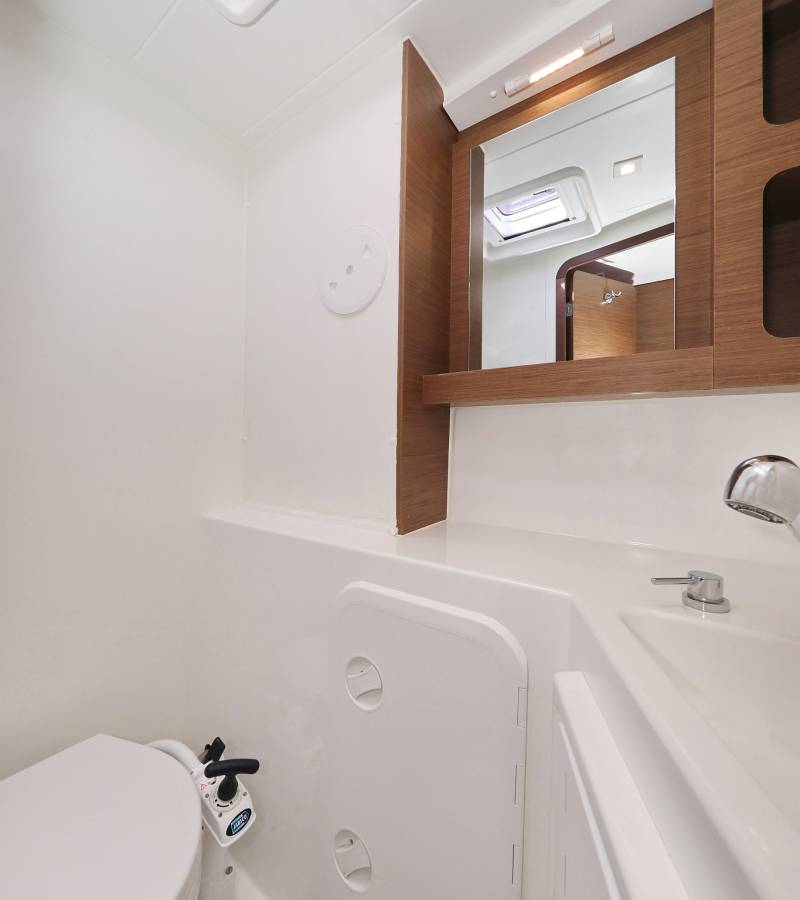 Lagoon 42, Sophie | Yachtcharter Kroatien