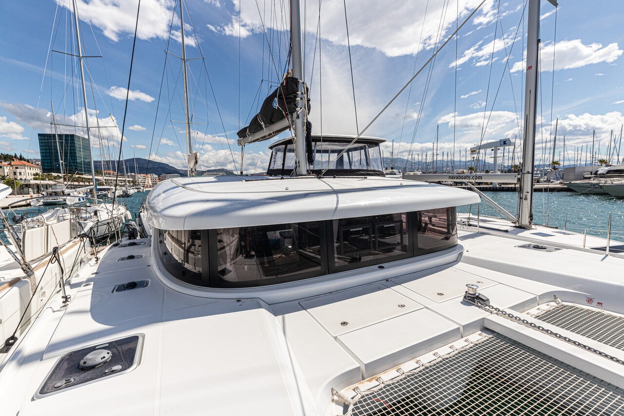 Lagoon 42, Happy Key | Yacht Charter Croatia