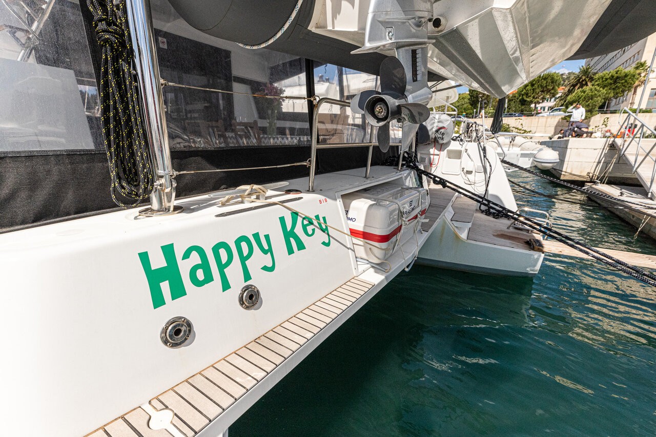 Lagoon 42, Happy Key | Yacht Charter Croatia