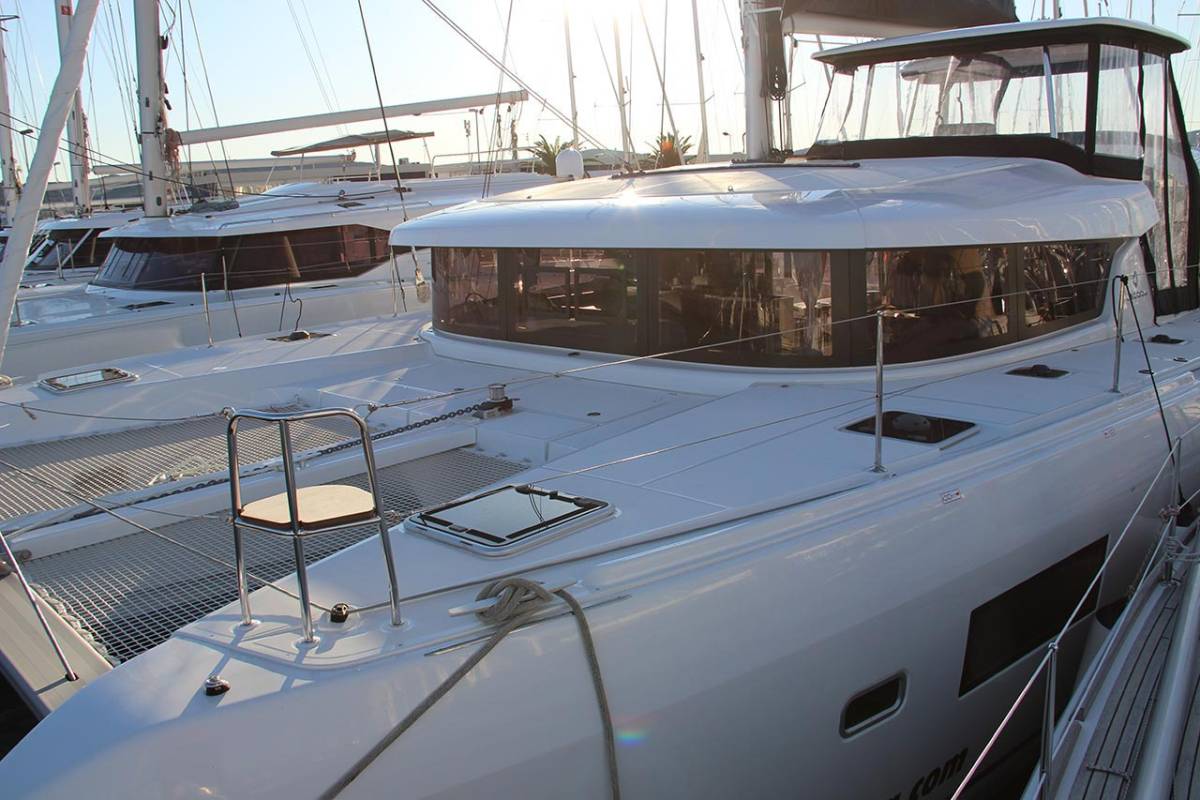 Lagoon 42, Smaragd | Yacht Charter Croatia