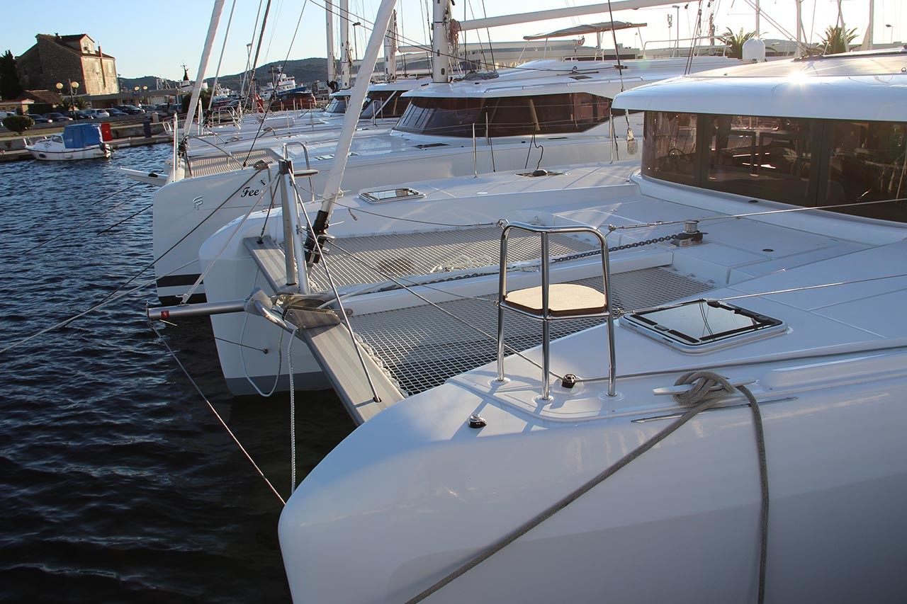 Lagoon 42, Smaragd | Yacht Charter Croatia