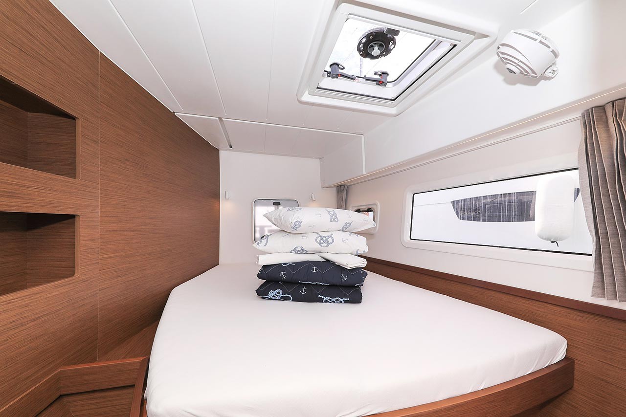 Lagoon 42, Smaragd | Yacht Charter Croatia