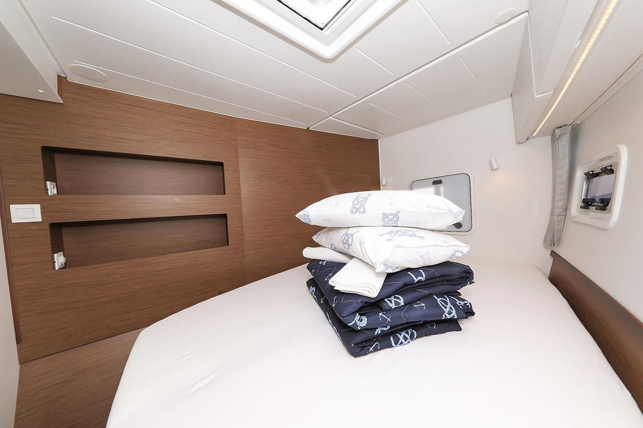 Lagoon 42, Smaragd | Yacht Charter Croatia