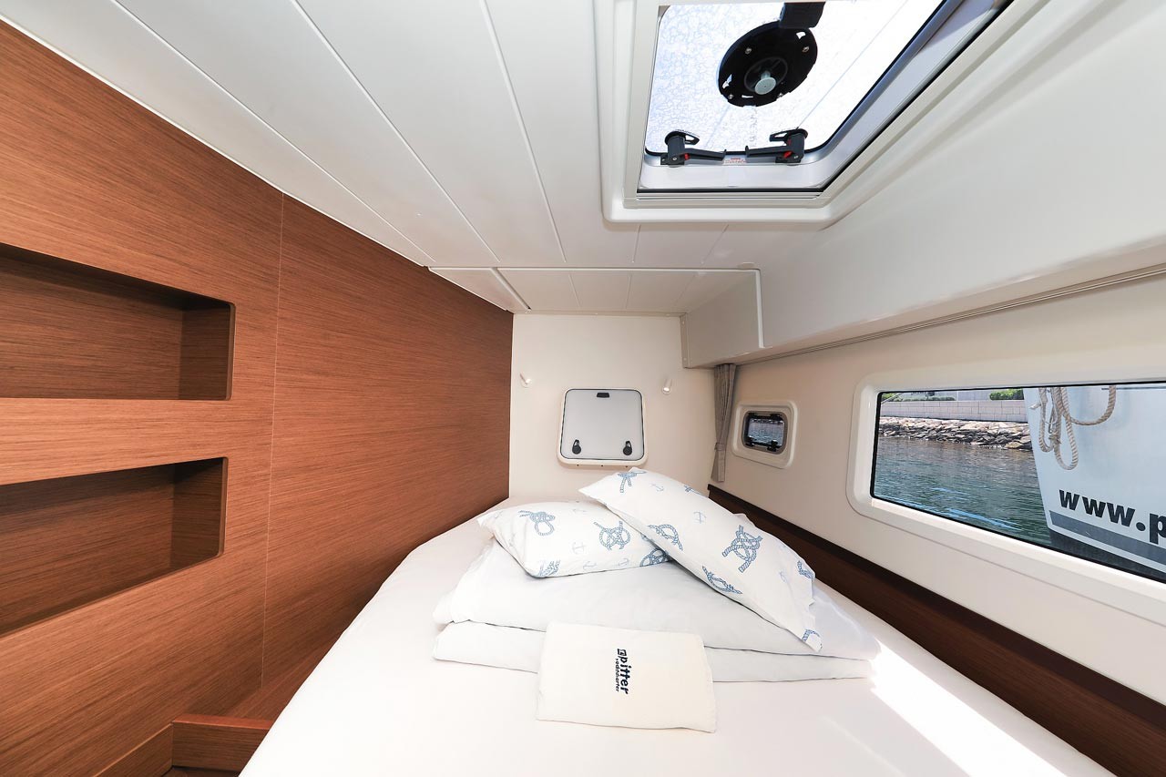 Lagoon 42, Emily | Yacht Charter Croatia