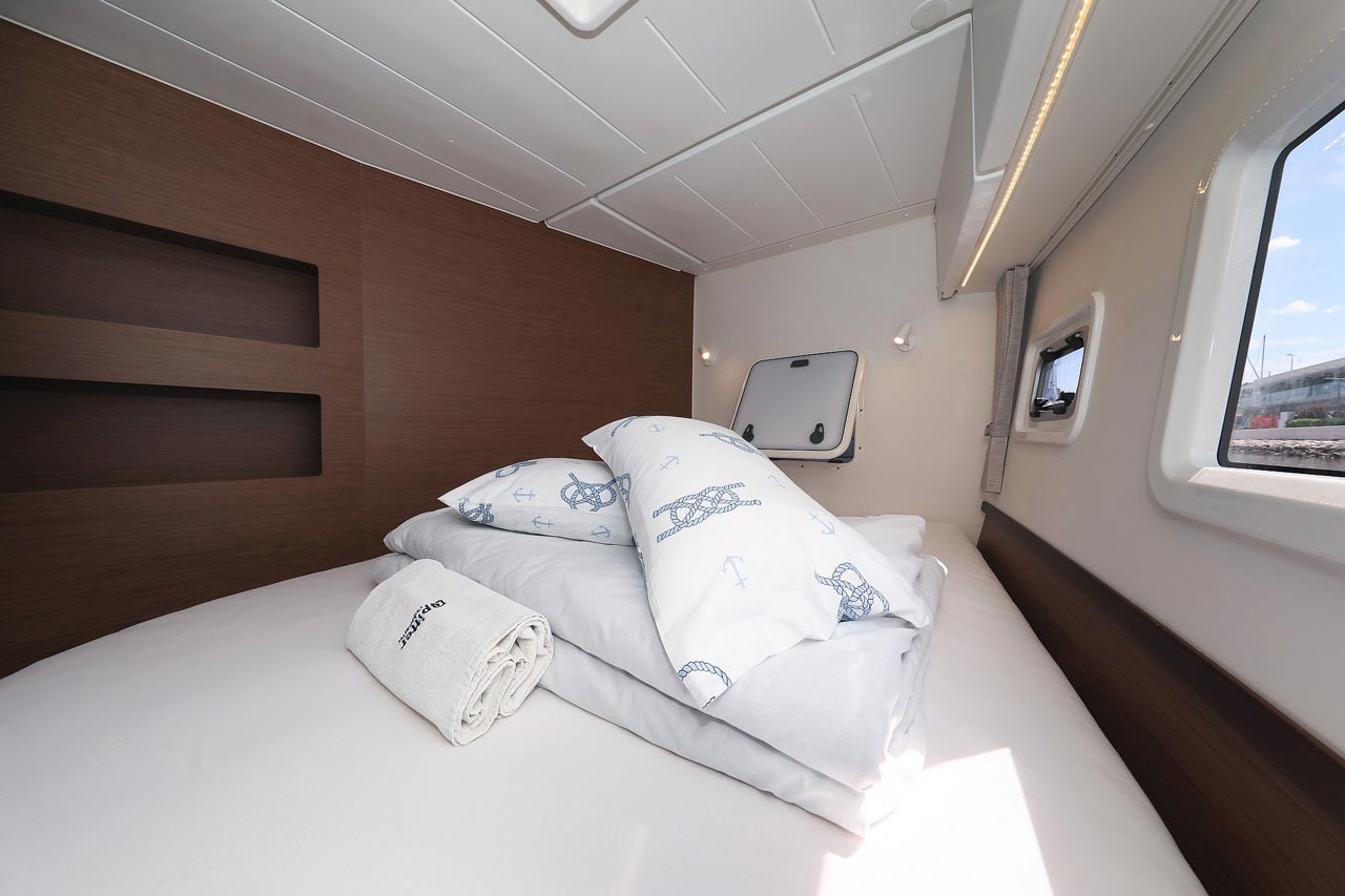 Lagoon 42, Emily | Yacht Charter Croatia