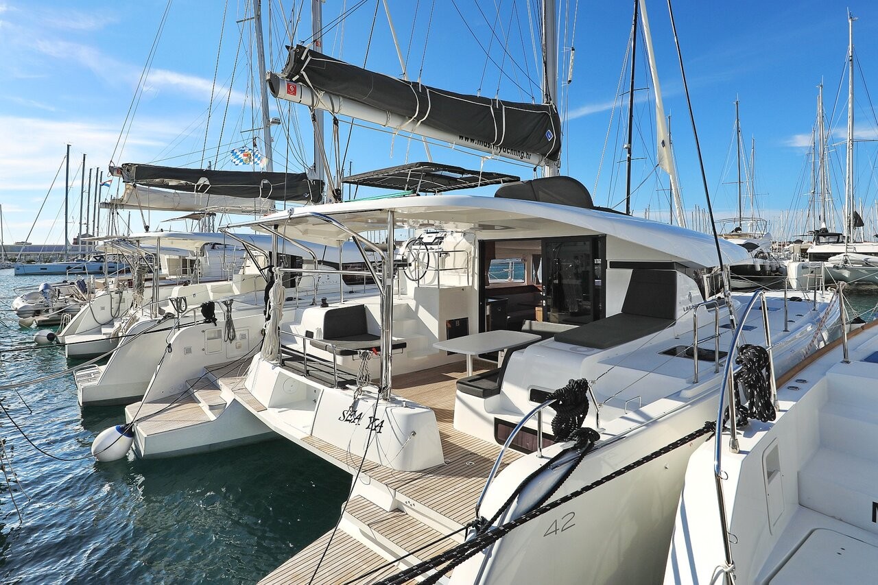 Lagoon 42, Sea Ya | Yacht Charter Croatia