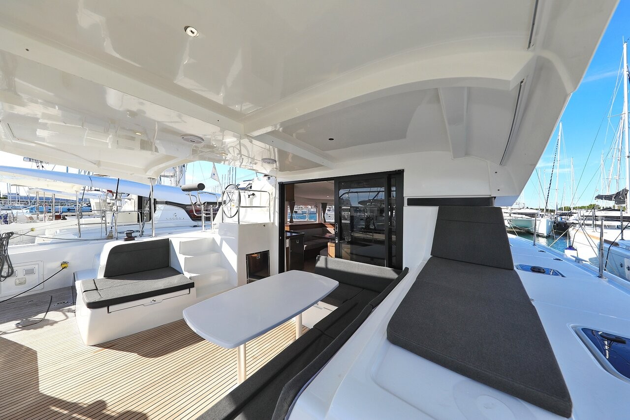 Lagoon 42, Sea Ya | Yacht Charter Croatia