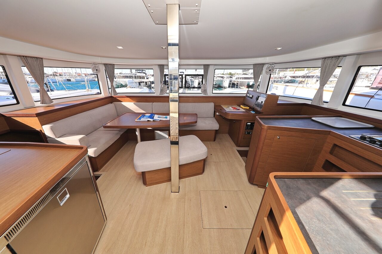 Lagoon 42, Sea Ya | Yacht Charter Croatia