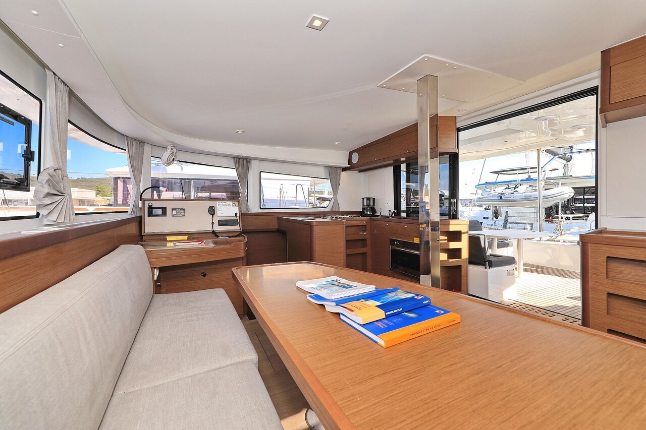 Lagoon 42, Sea Ya | Yacht Charter Croatia