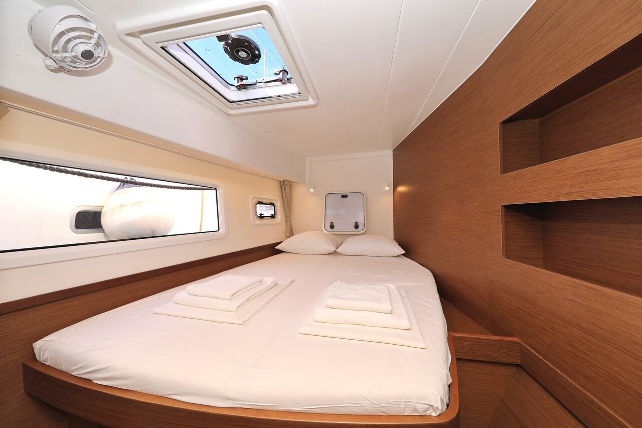 Lagoon 42, Sea Ya | Yacht Charter Croatia
