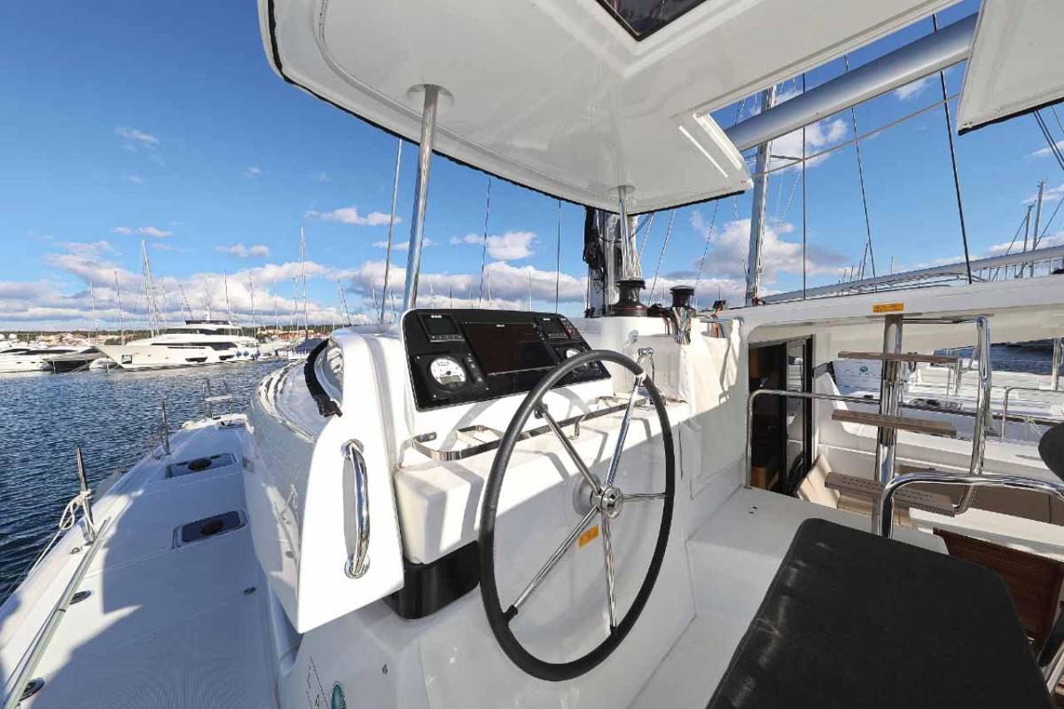 Lagoon 42, Jaloco | Yacht Charter Croatia