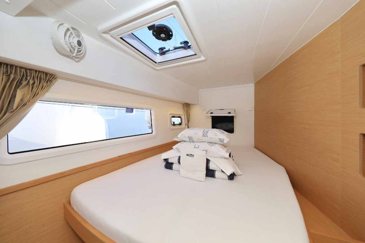 Lagoon 42, Jaloco | Yacht Charter Croatia