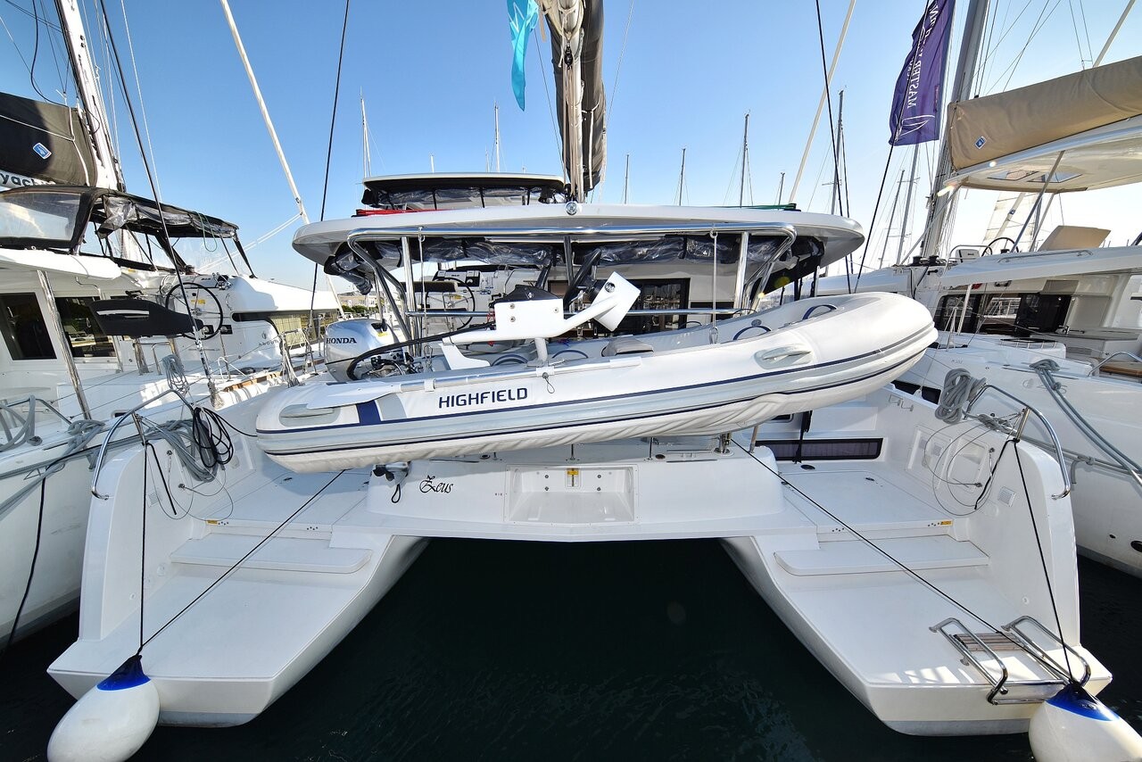 Lagoon 42, Zeus | Yacht Charter Croatia