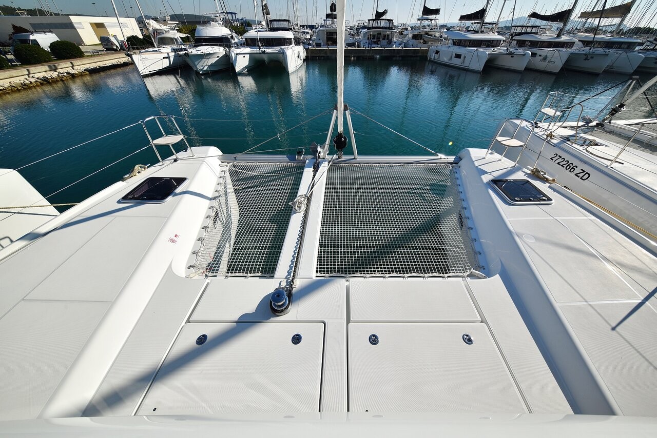 Lagoon 42, Zeus | Yacht Charter Croatia