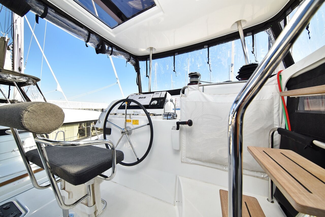 Lagoon 42, Zeus | Yacht Charter Croatia