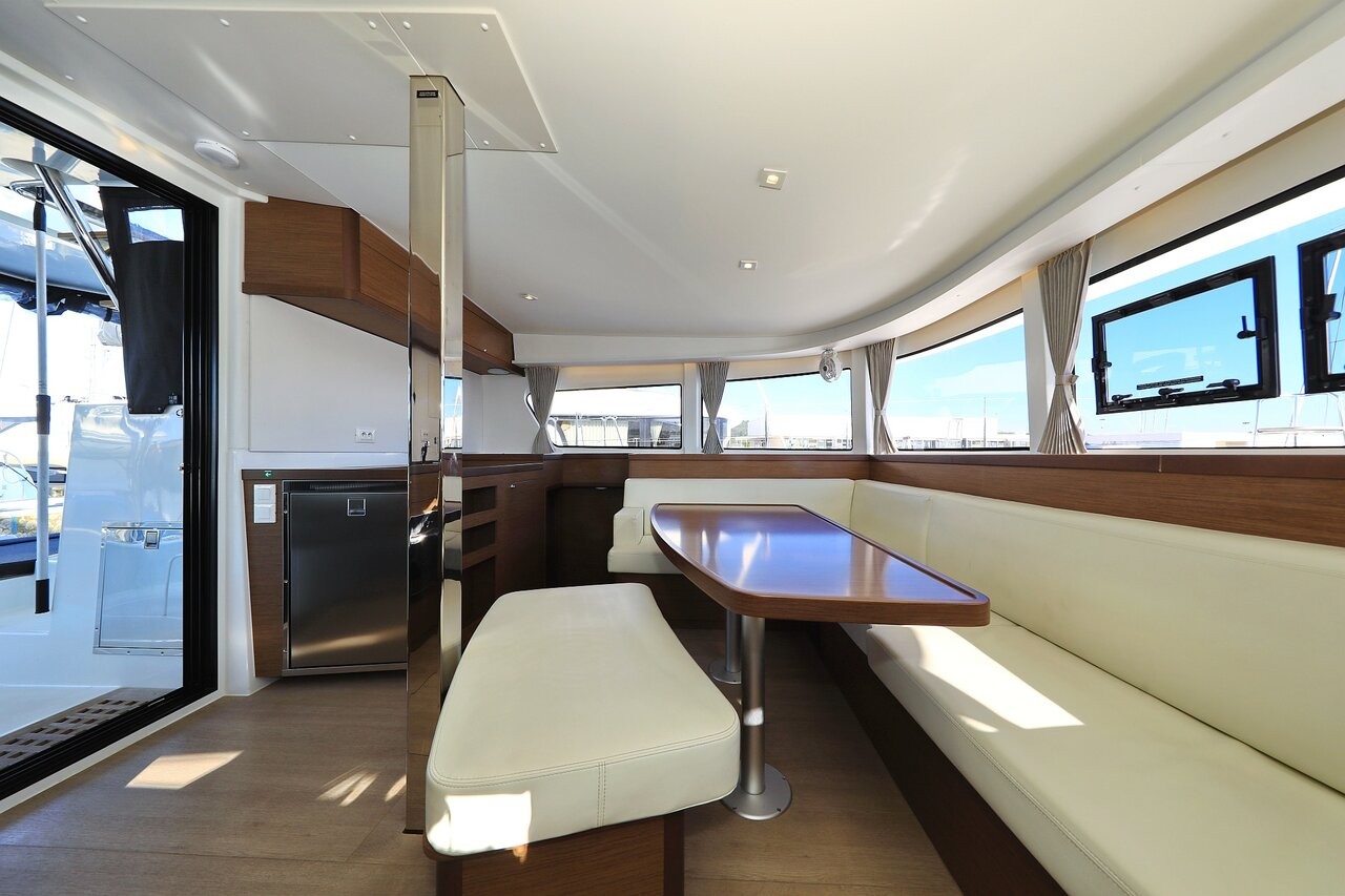 Lagoon 42, Zeus | Yacht Charter Croatia