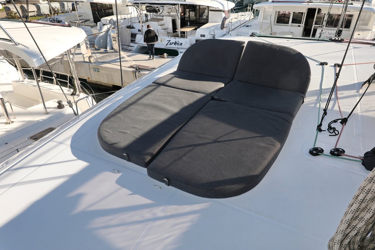 Lagoon 42, Madre Perla | Yacht Charter Croatia