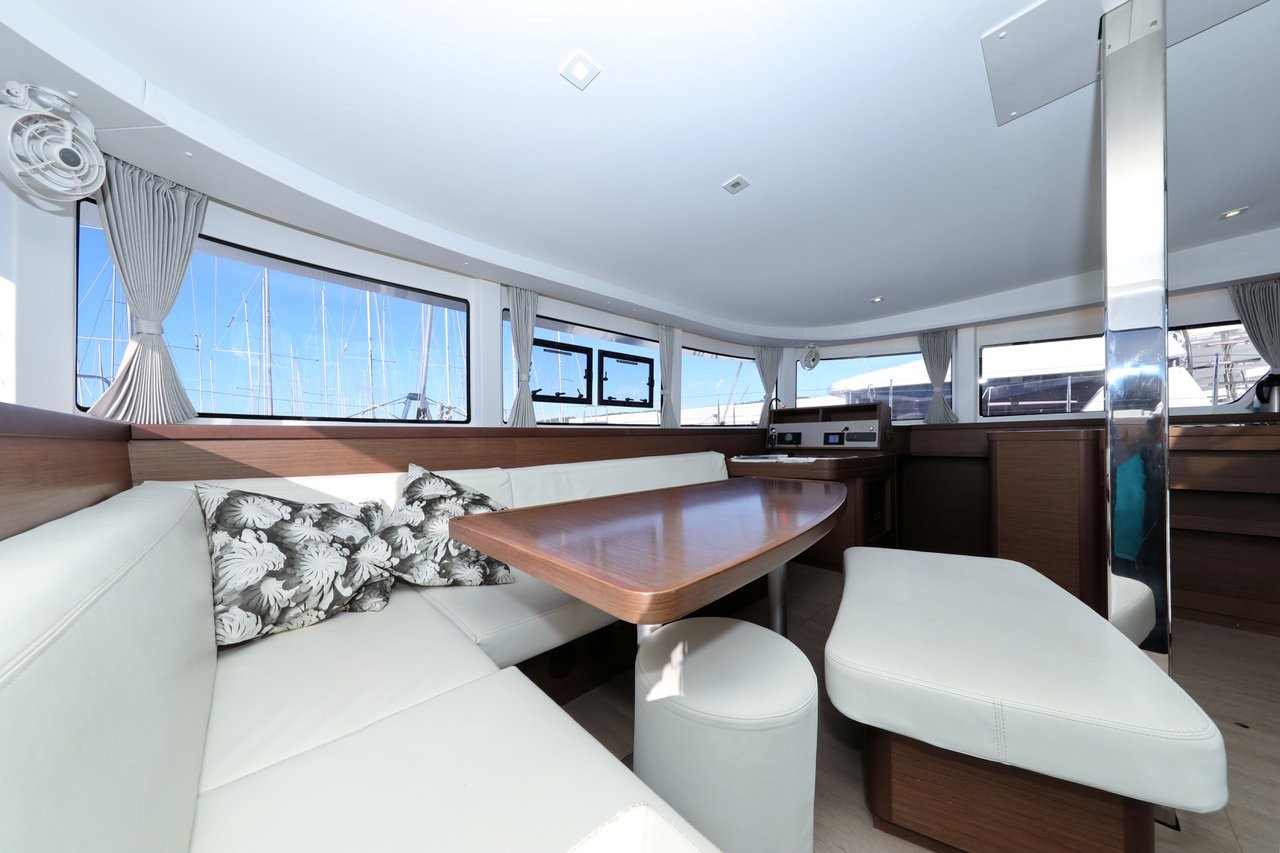 Lagoon 42, Madre Perla | Yacht Charter Croatia