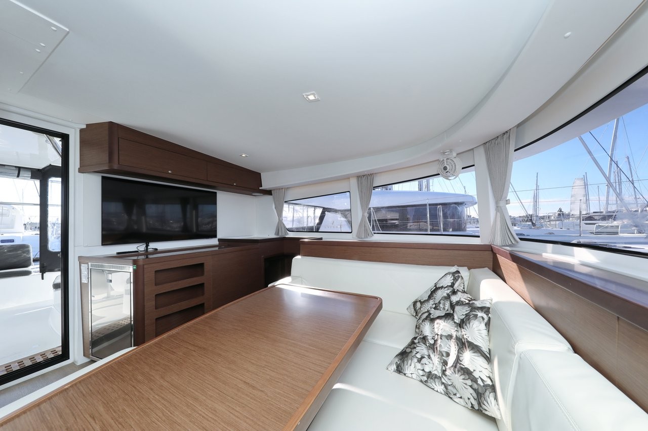 Lagoon 42, Madre Perla | Yacht Charter Croatia