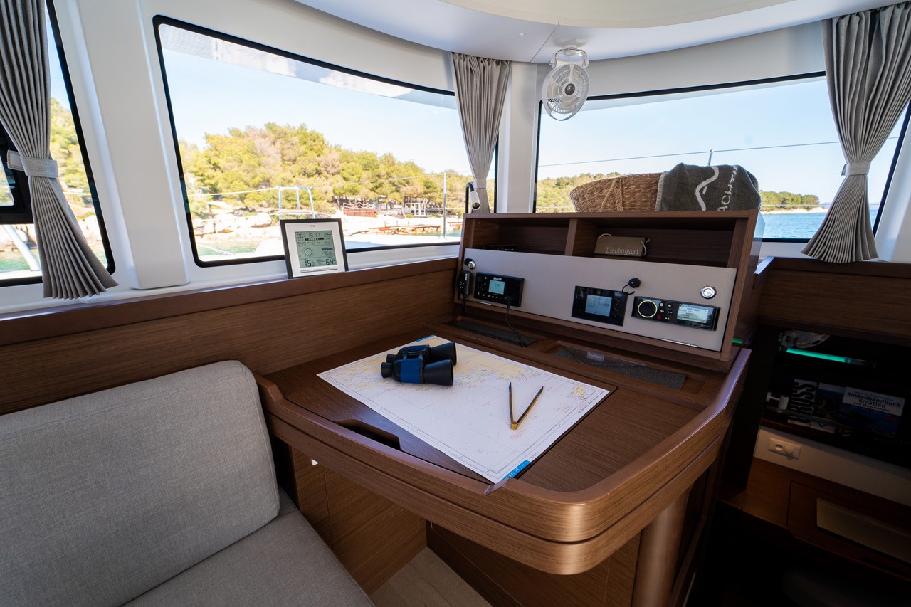 Lagoon 42, Serenity | Yacht Charter Croatia