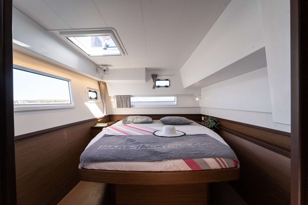 Lagoon 42, Serenity | Yacht Charter Croatia
