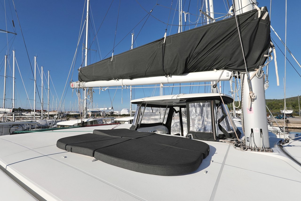 Lagoon 42, Fat Cat | Yachtcharter Kroatien