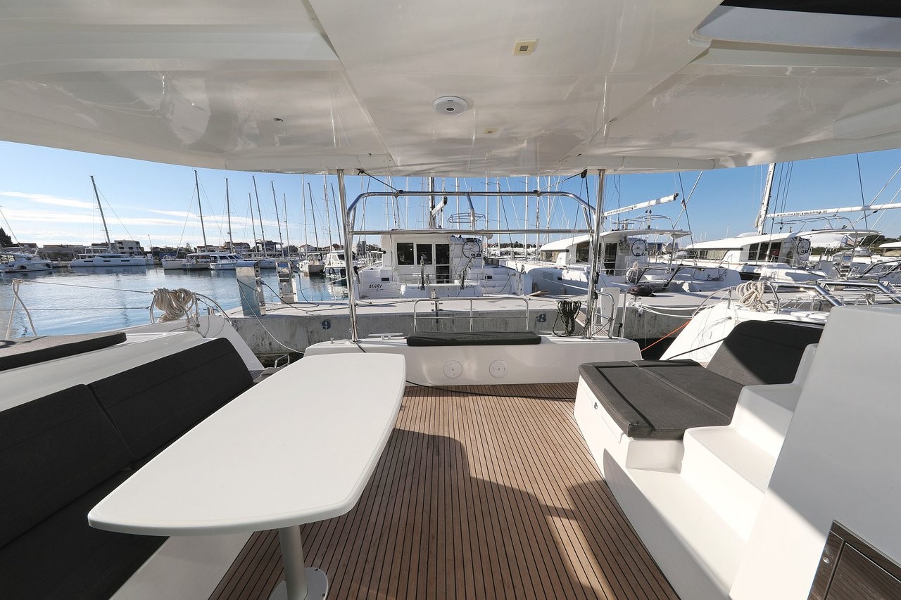 Lagoon 42, Fat Cat | Yachtcharter Kroatien