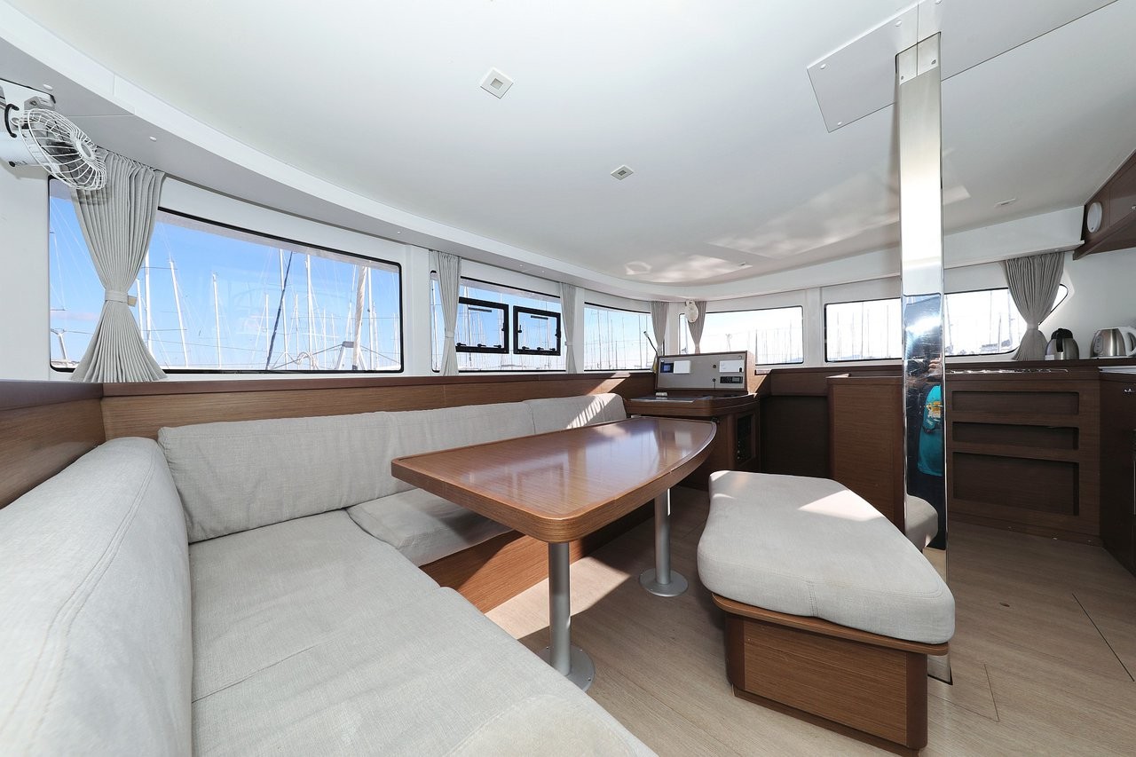 Lagoon 42, Fat Cat | Yachtcharter Kroatien