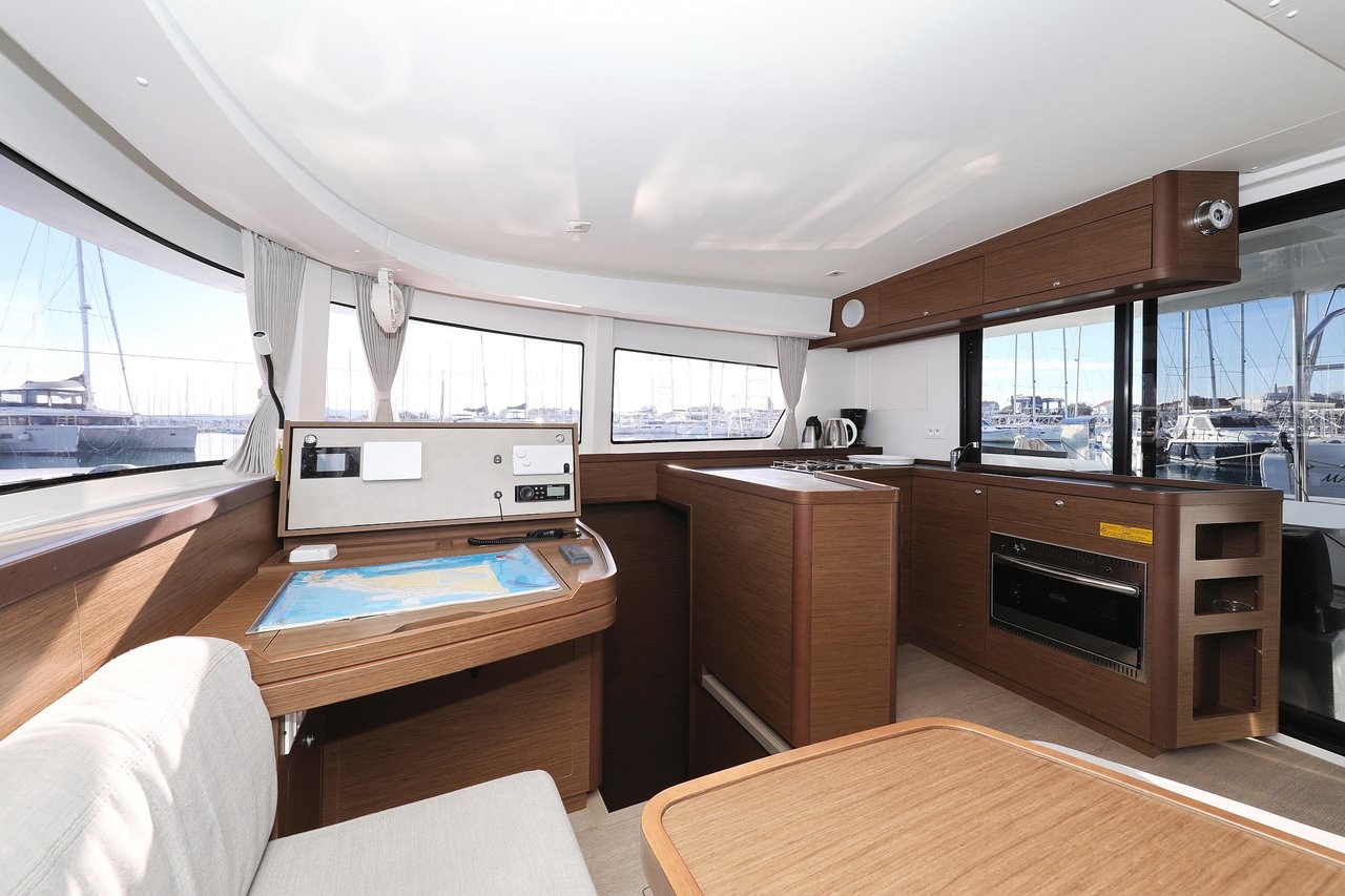 Lagoon 42, Fat Cat | Yachtcharter Kroatien