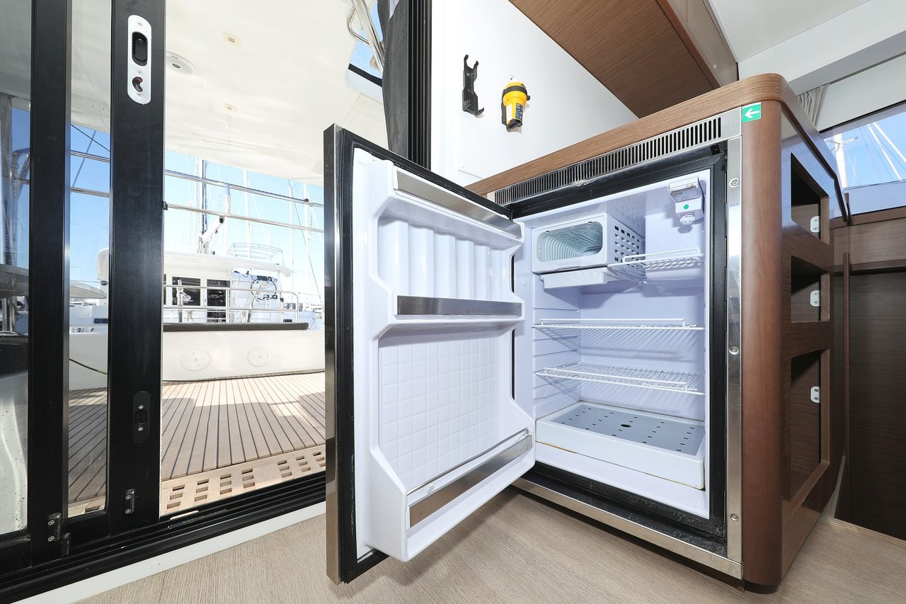 Lagoon 42, Fat Cat | Yachtcharter Kroatien