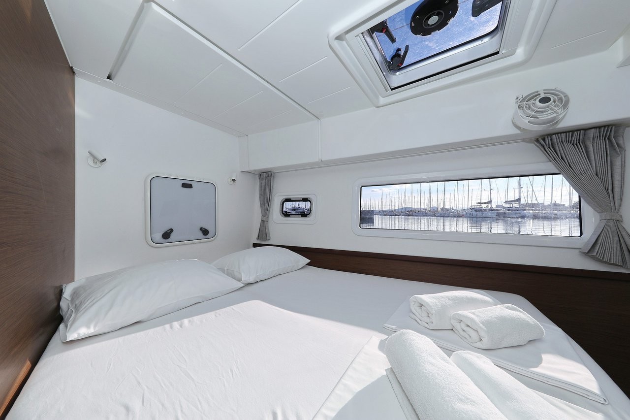 Lagoon 42, Fat Cat | Yachtcharter Kroatien