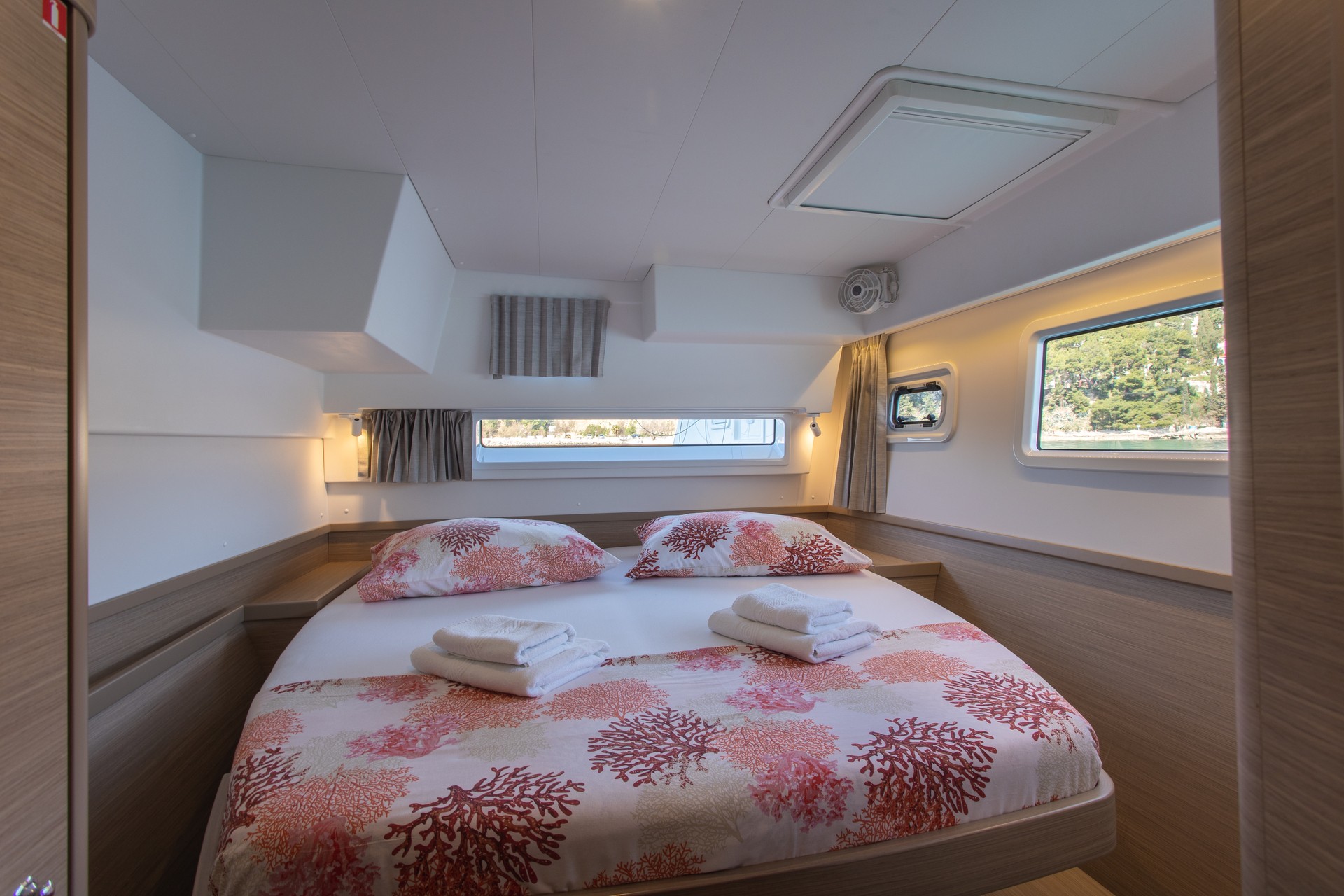 Lagoon 42, Gioia | Yacht Charter Croatia