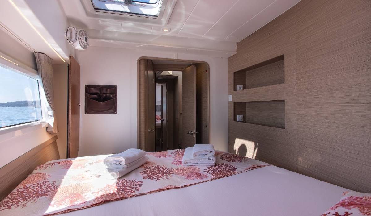 Lagoon 42, Gioia | Yacht Charter Croatia