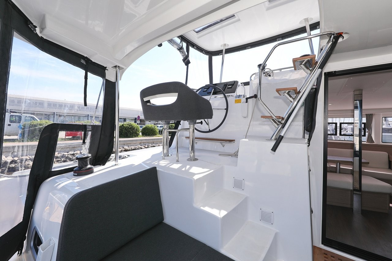 Lagoon 42, Luna | Yacht Charter Croatia