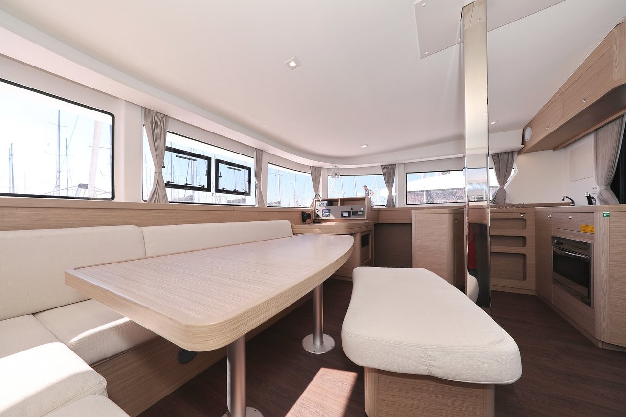 Lagoon 42, Luna | Yacht Charter Croatia