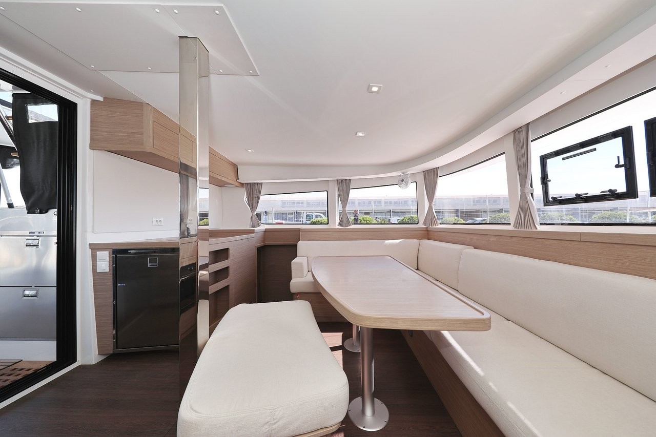 Lagoon 42, Luna | Yacht Charter Croatia
