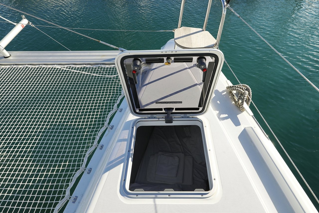 Lagoon 42, Rea | Yacht Charter Croatia