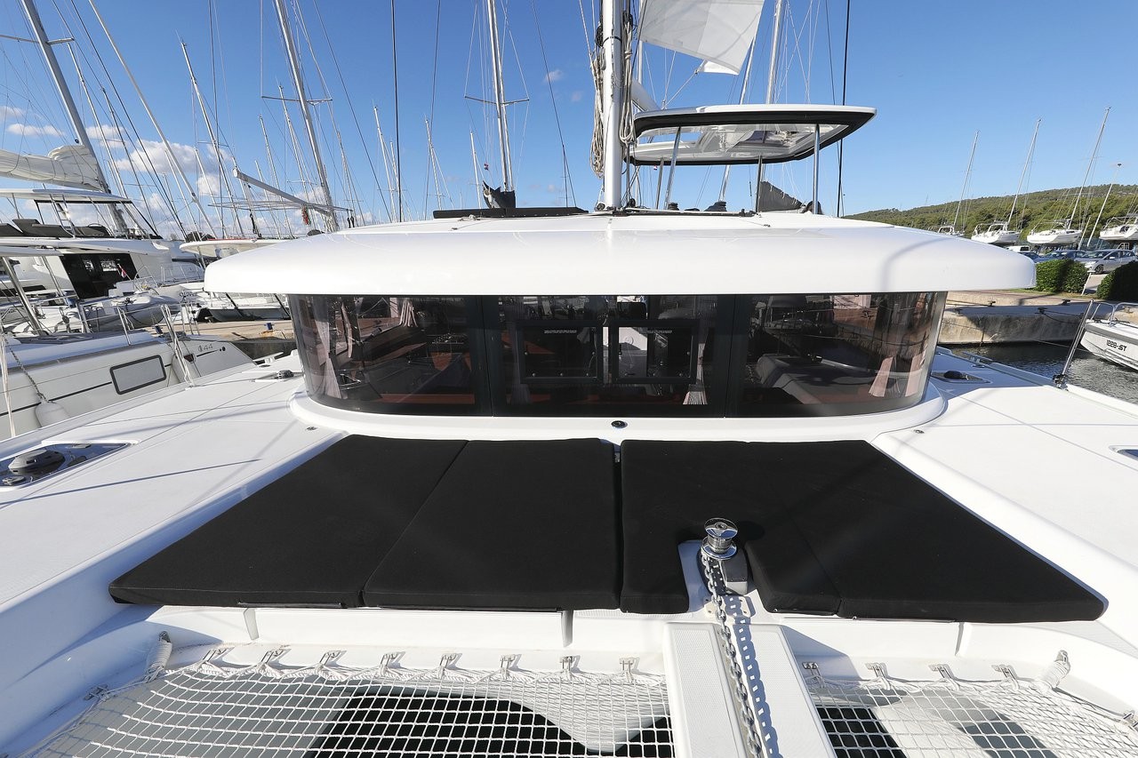 Lagoon 42, Rea | Yacht Charter Croatia