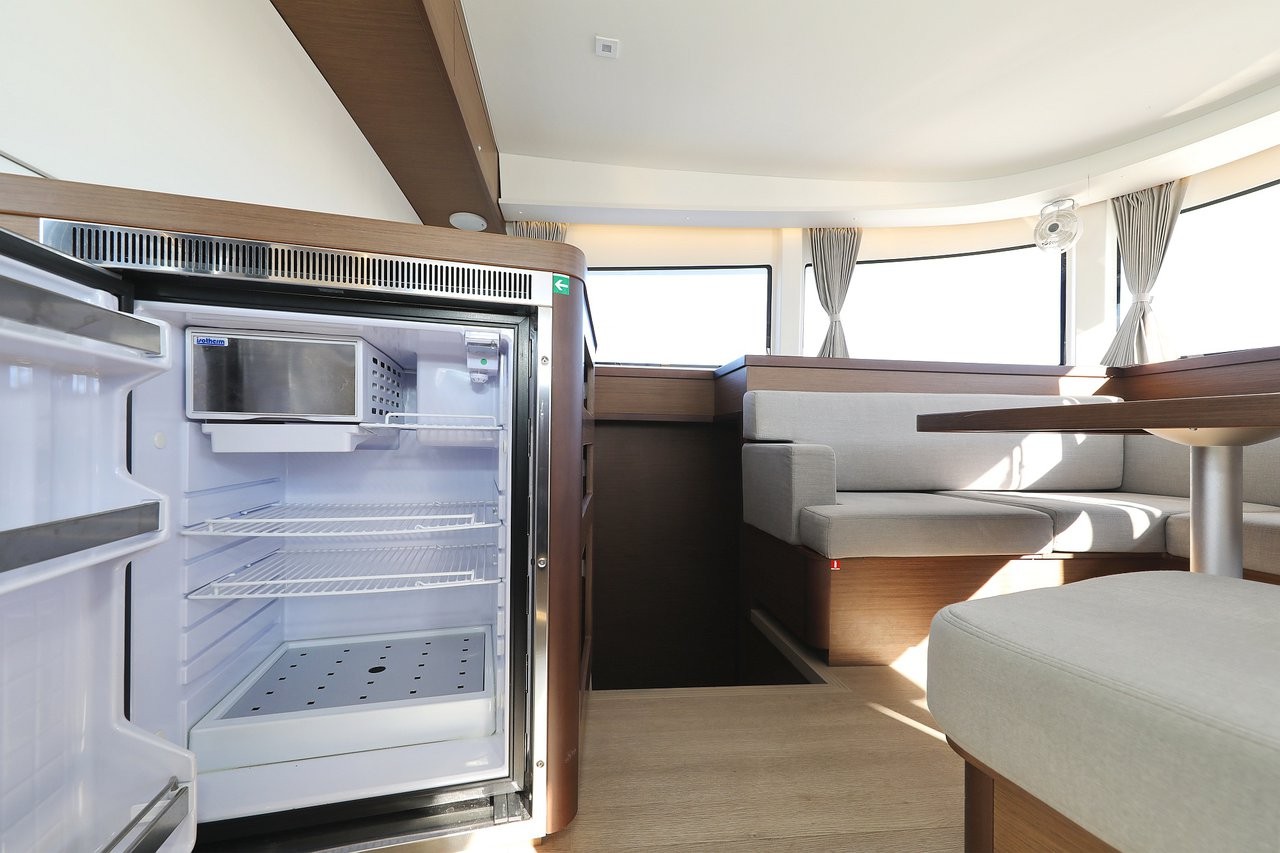 Lagoon 42, Rea | Yacht Charter Croatia