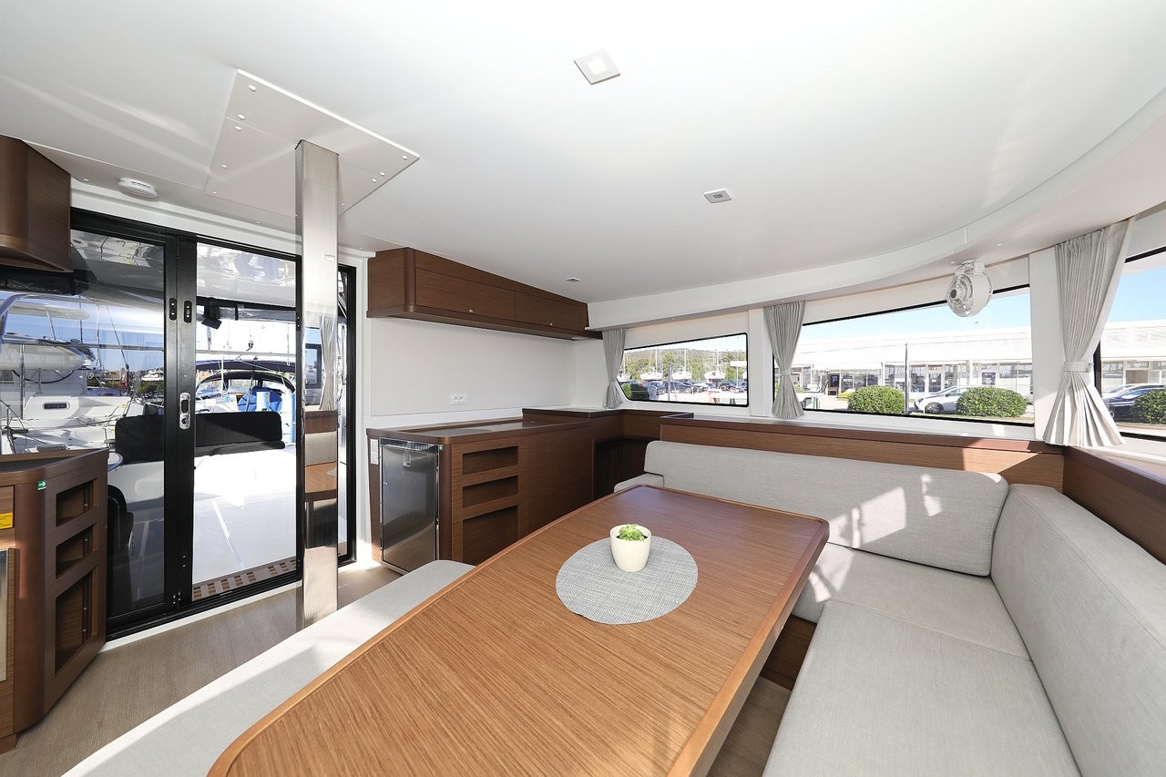 Lagoon 42, Rea | Yacht Charter Croatia