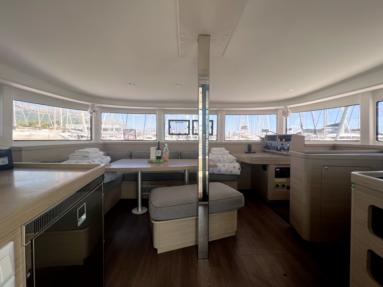 Lagoon 42, Bendmill | Yacht Charter Croatia